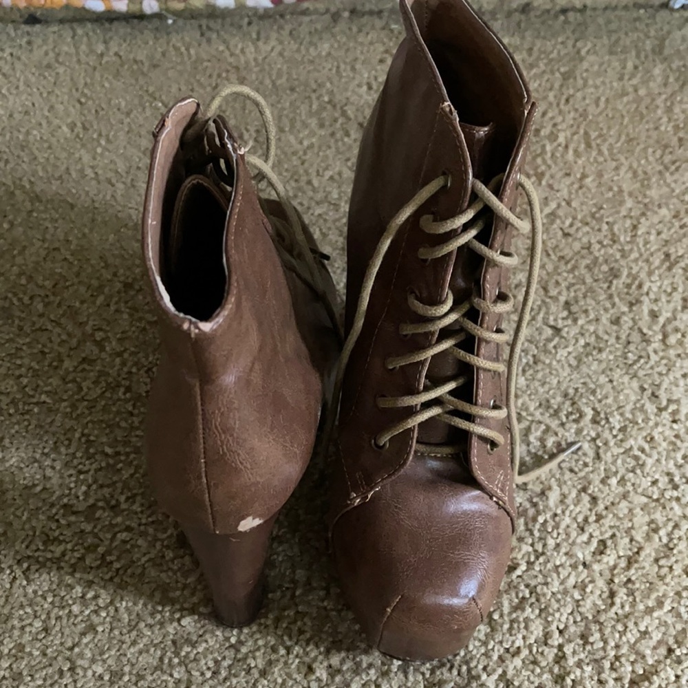 Jeffrey Campbell duplicates.